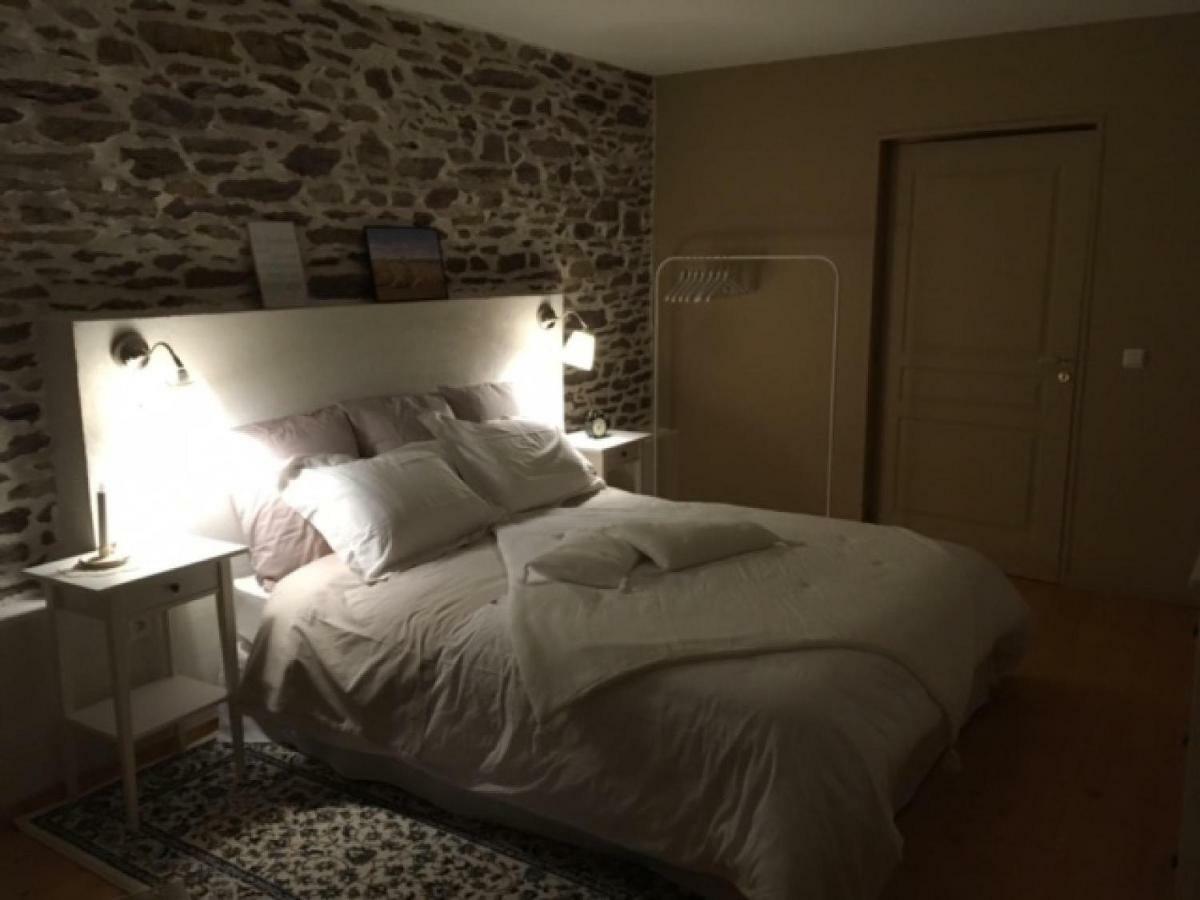 Les Bouyeres Bed & Breakfast Saint-Malon-sur-Mel Luaran gambar